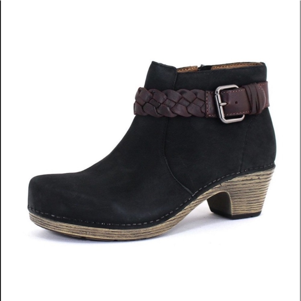 Dansko Michelle Leather Ankle Boots Black size 40 (9.5-10)